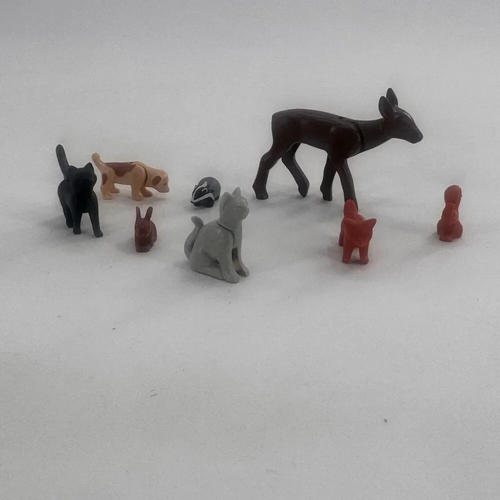 Lot Of 8 Small Playmobil Pets Dogs Cats Skunk Fox Squirrel Bunny Figures Animals